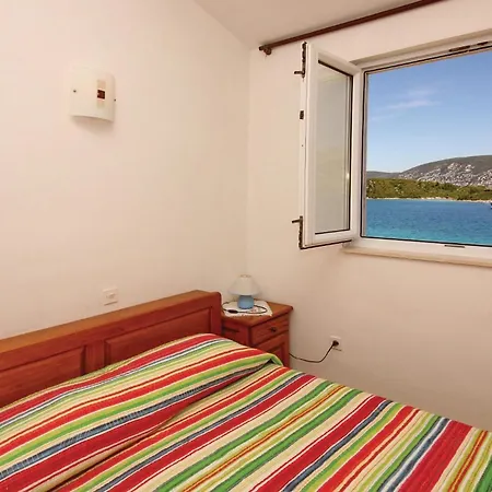 2 Bedroom Stunning In Appartement